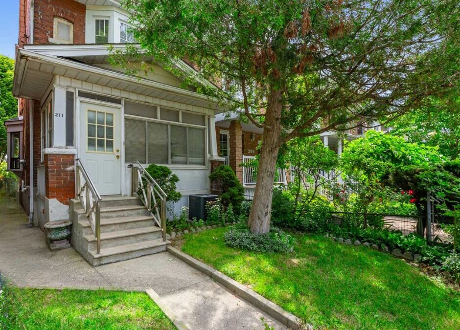 211 Laughton Ave
